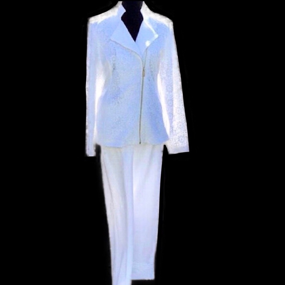 ‼️SOLD‼️NEW Boston Proper Lace Asymmetrical Set - Picture 3 of 8